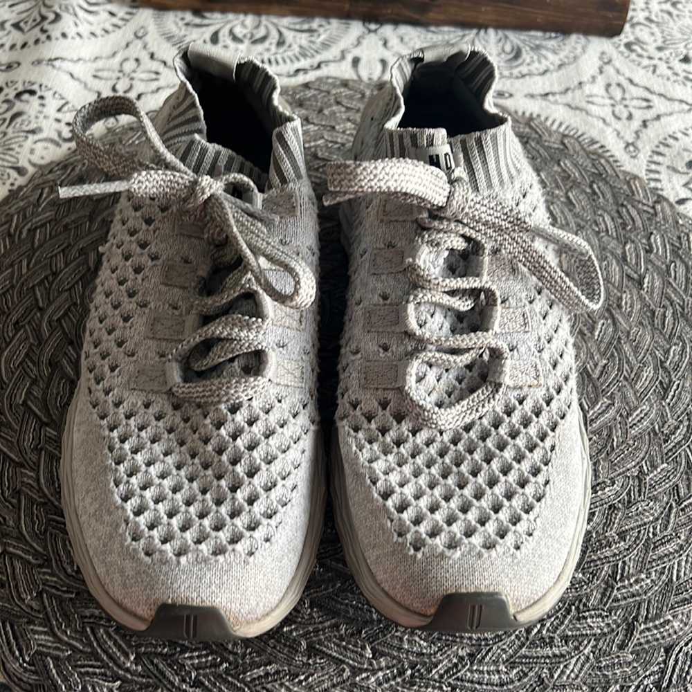Womens NoBull flyknit runner